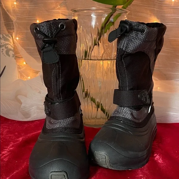 Kamik Black and Gray Outdoor Boots - Picture 5 of 6
